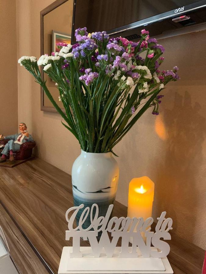 Guest House Twins Tashkent Luaran gambar