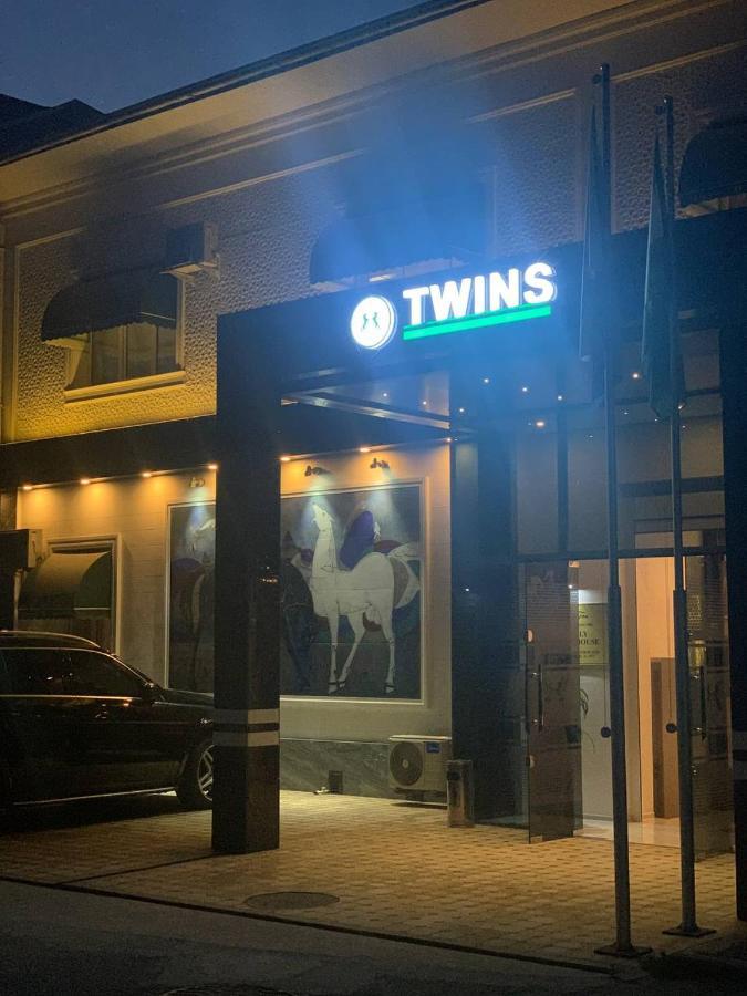 Guest House Twins Tashkent Luaran gambar