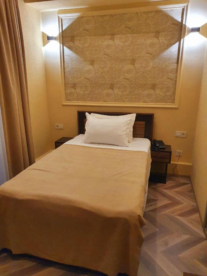 Guest House Twins Tashkent Luaran gambar