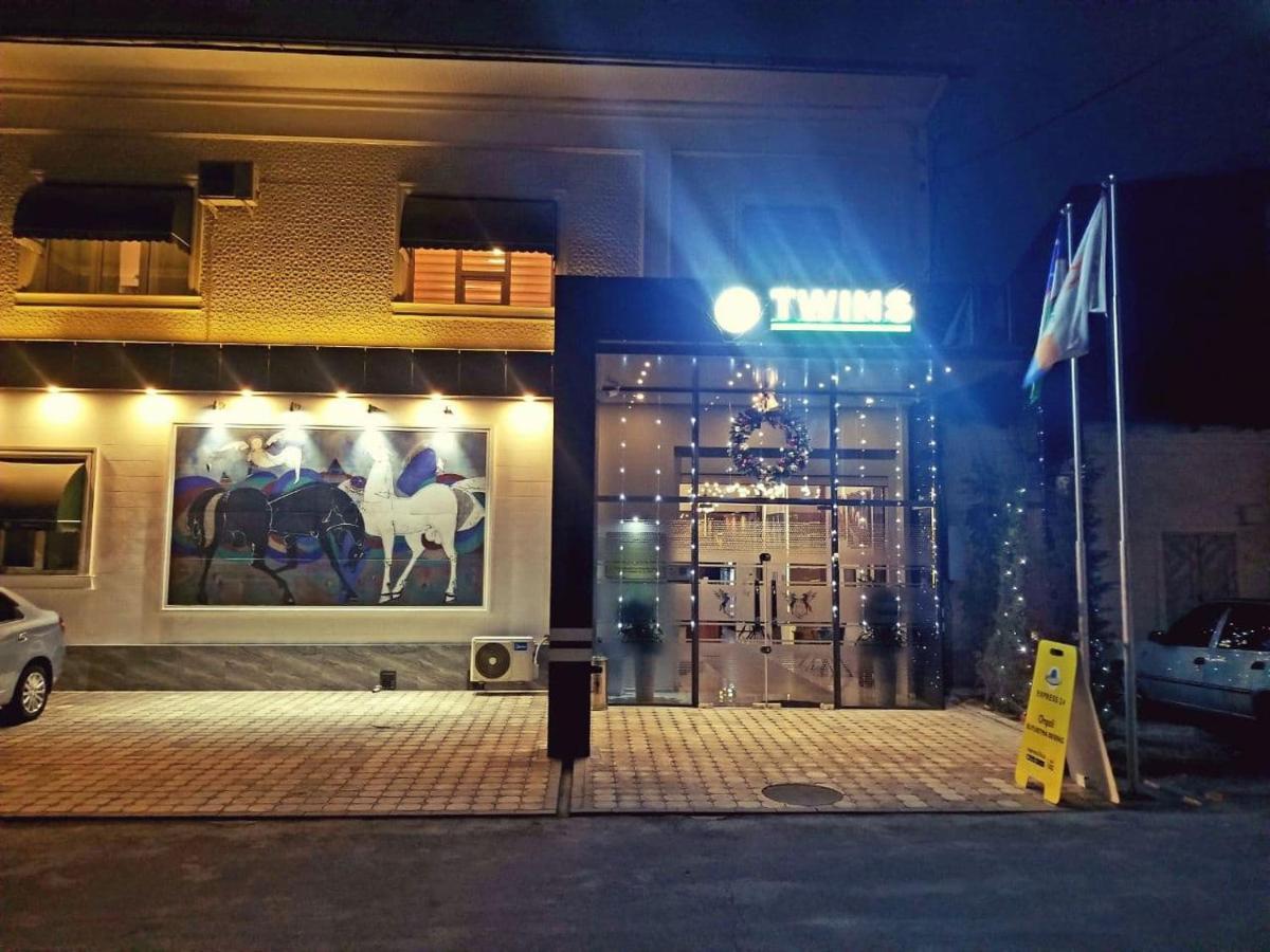 Guest House Twins Tashkent Luaran gambar