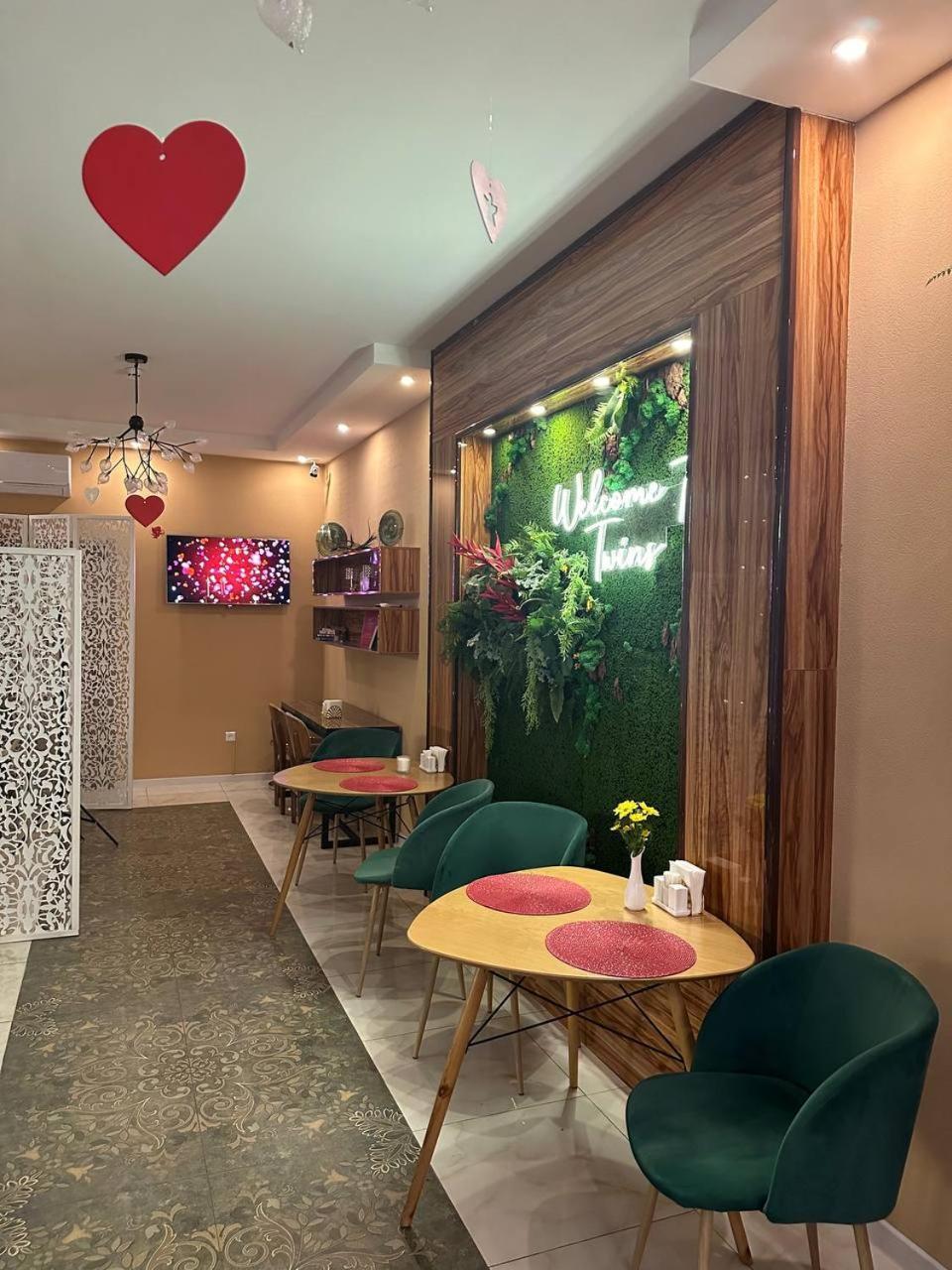 Guest House Twins Tashkent Luaran gambar